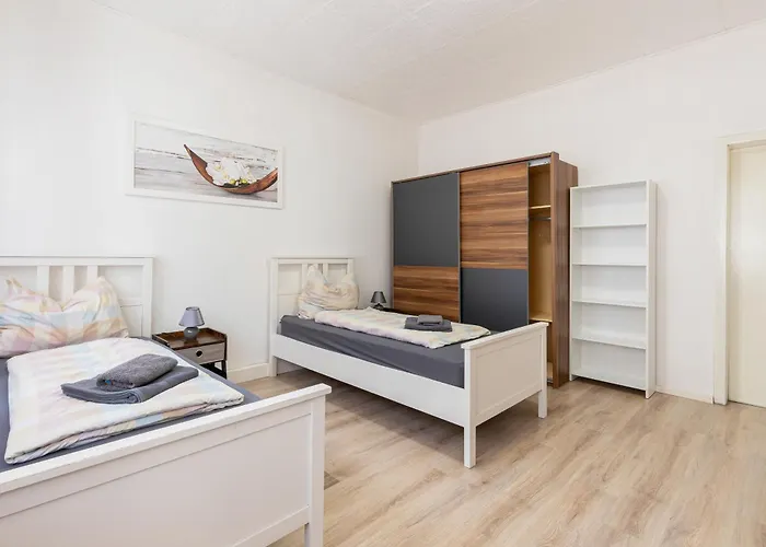 Flex Aparts - Moeblierte In דירה